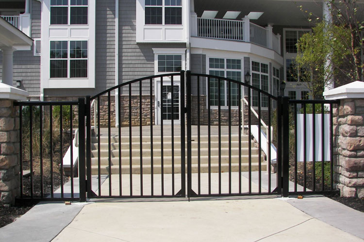 Factors to consider when selecting a fence